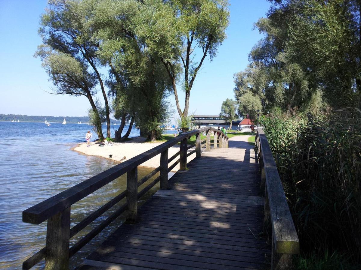 Zwischen Chiemsee Und Bergen Dg Bernau am Chiemsee Esterno foto